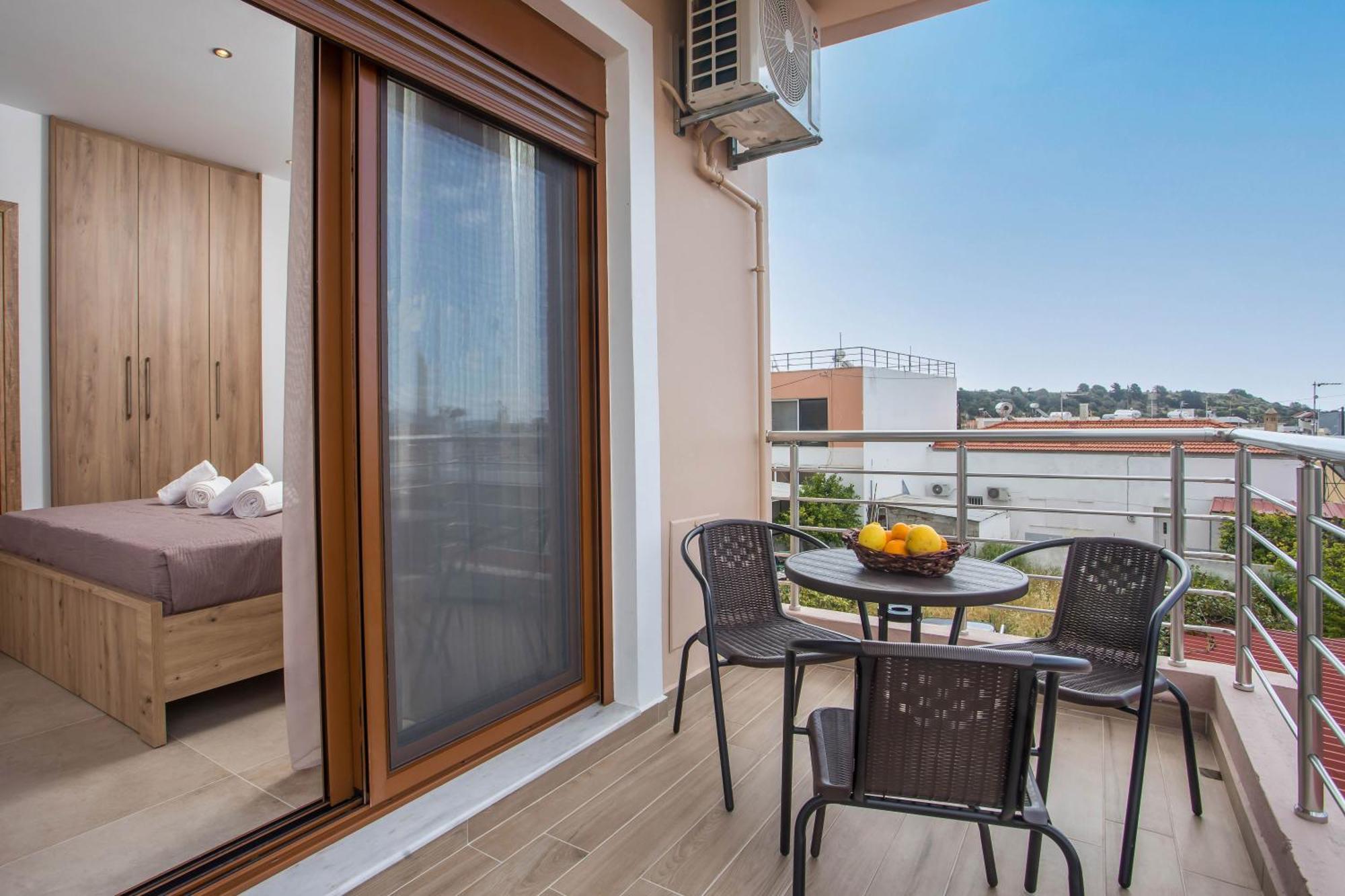 M&E Apartments New 하라키 외부 사진